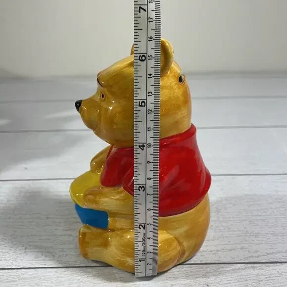 WALT DISNEY PRODUCTIONS Vintage 1980’s Winnie-The-Pooh Bank - Picture 7 of 8